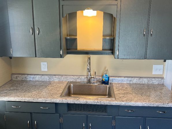 1145 Roslyn Ave SW #2