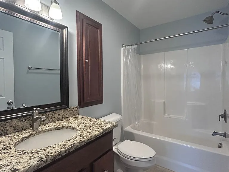 209 Delmar St — Photo 24