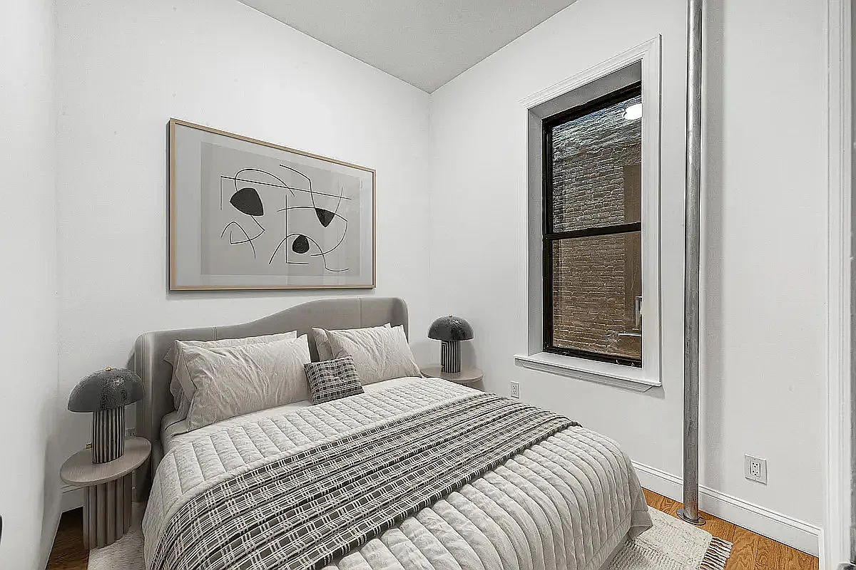 304 East 11th Street — Photo 3