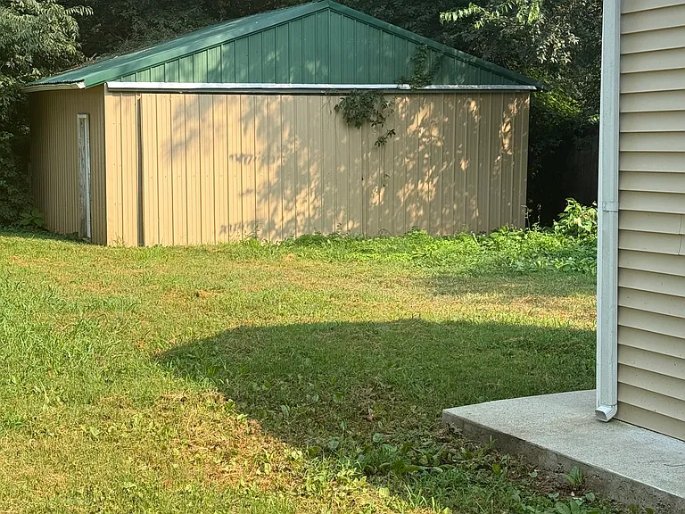 729 Beechwood Dr — Photo 17