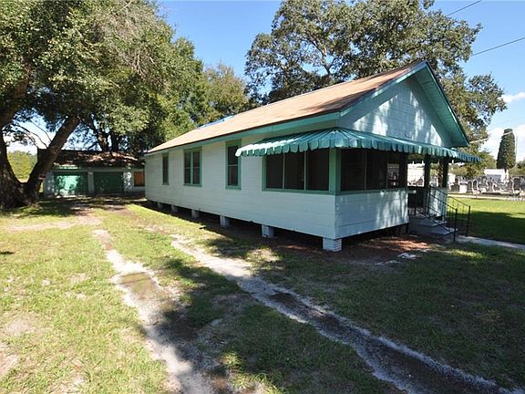 2nd image of 2404 E 23rd Ave