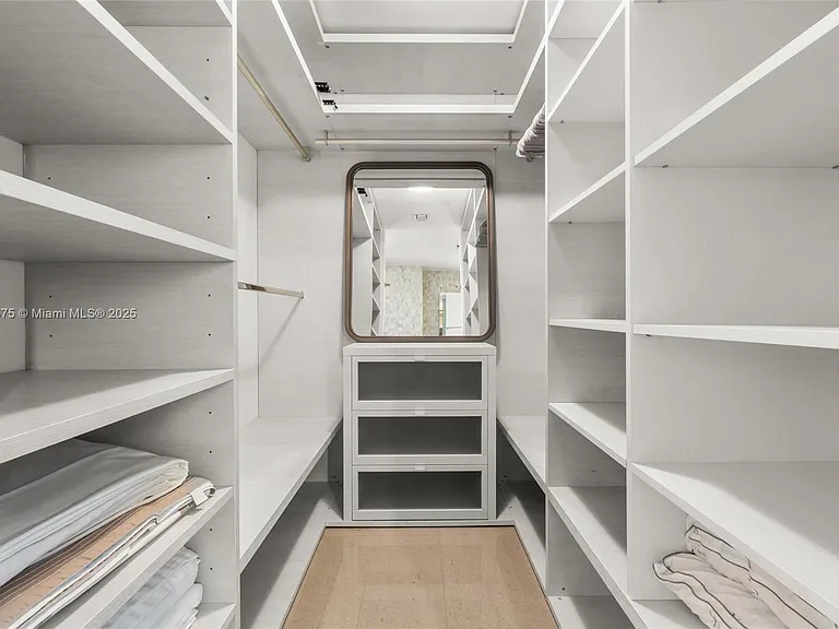 68 SE 6th St #2306 — Photo 19