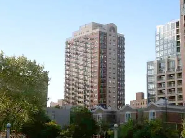 1529 S State St APT 13-F, Chicago, IL 60605