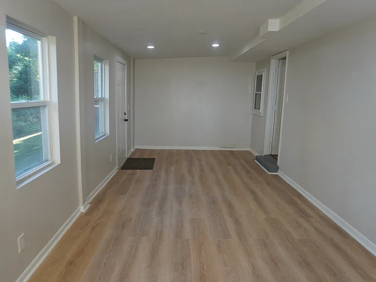 239 E Timonium Rd — Photo 14