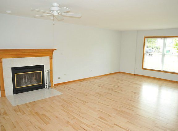 5th image of 24511 Ward Ct