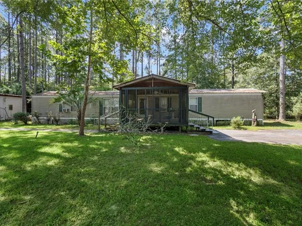 21120 Henry Clay Ave, Abita Springs, LA 70420