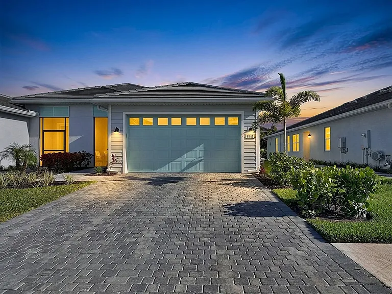 8841 Oceana Way — Photo 24