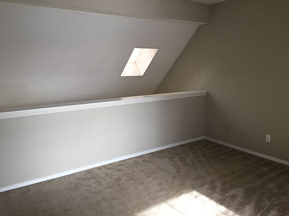 5th image of 1000 W 101st Ter APT C