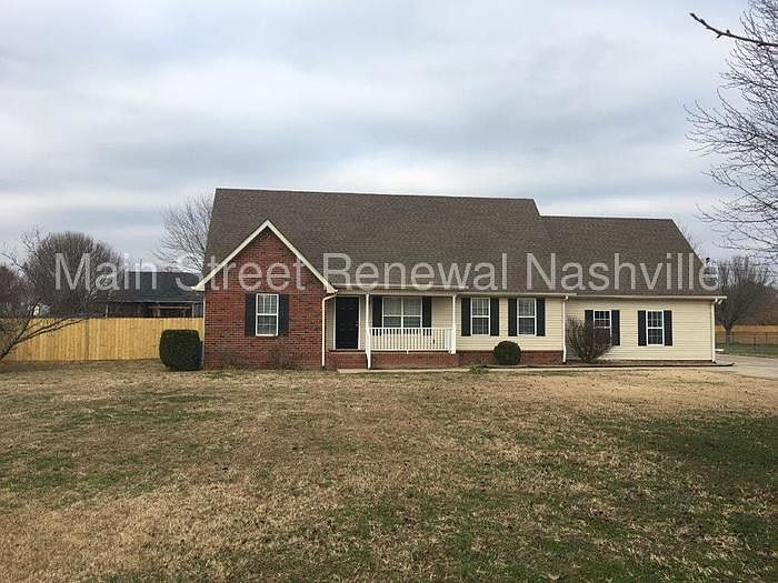 1st image of 120 Heathrow Dr