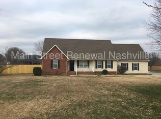 120 Heathrow Dr, Murfreesboro, TN 37129