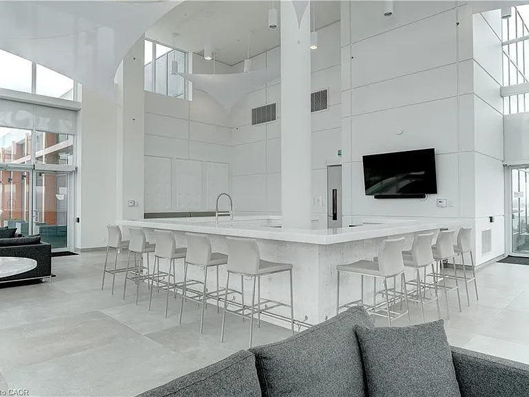 500 Brock Ave #201 — Photo 22