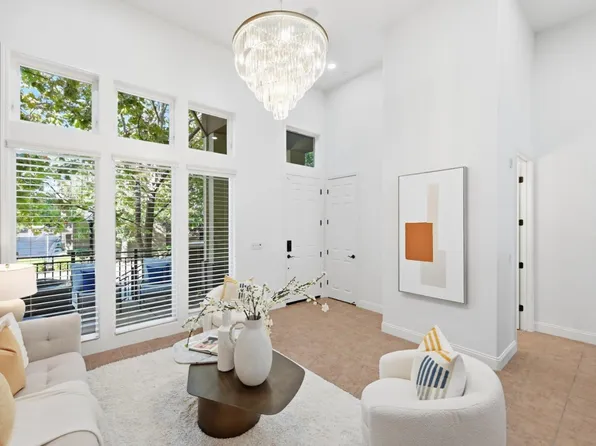 408 Tasman Dr, Sunnyvale, CA 94089