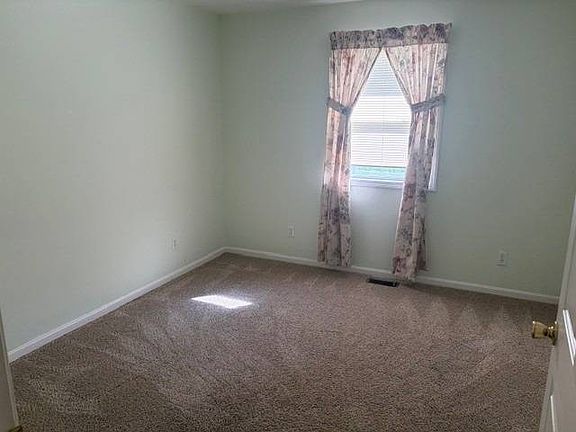 3rd image of 1301 N Howard St