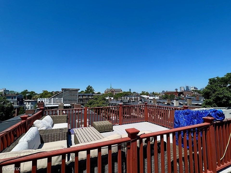 606 East 6th St. #3 Boston - South Boston Unit Photo 2