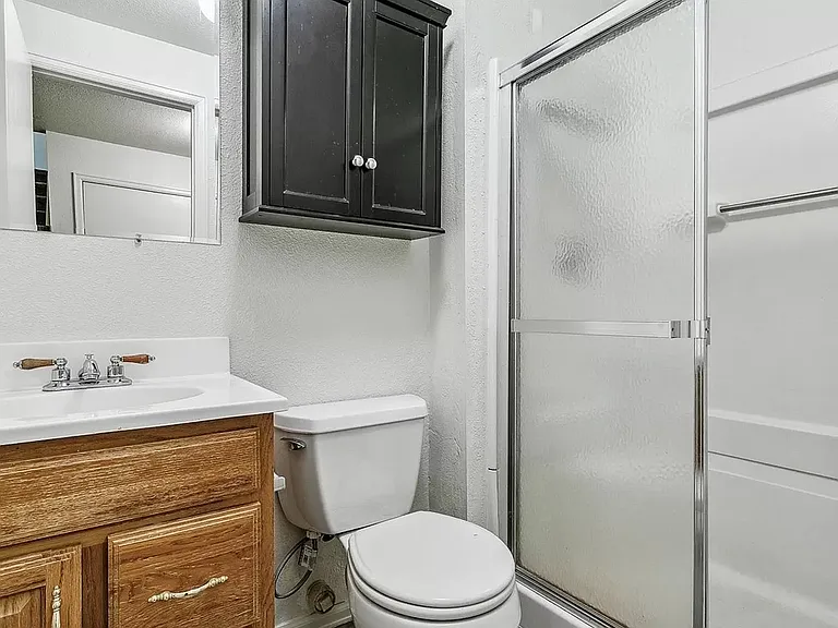 6945 Ashley Dr — Photo 14