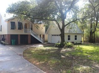 58030 Saint Genevieve Ln, Slidell, LA 70460