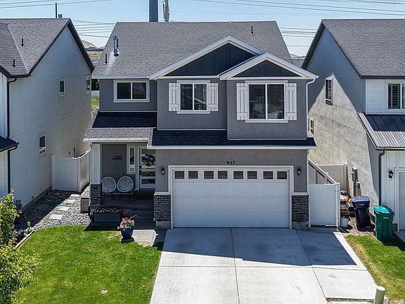 2nd image of 957 W McKenna Rd S