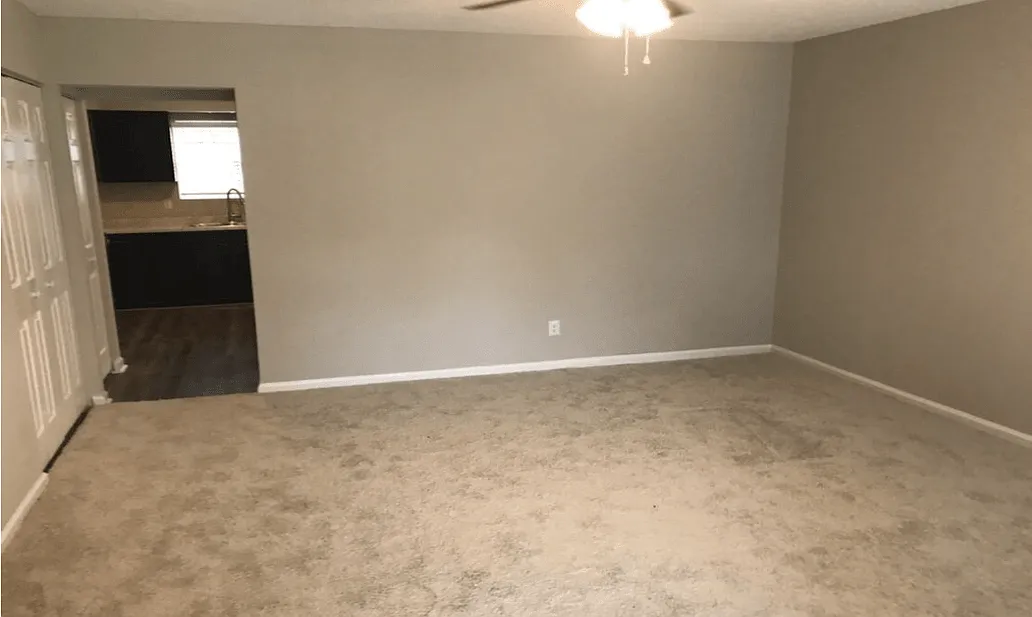 Building Photo - Diamond Townhomes