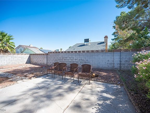 5th image of 4513 Bristol Manor Dr