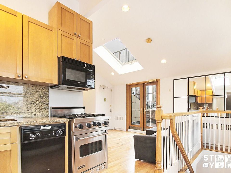 1st image of 172 Avenue B