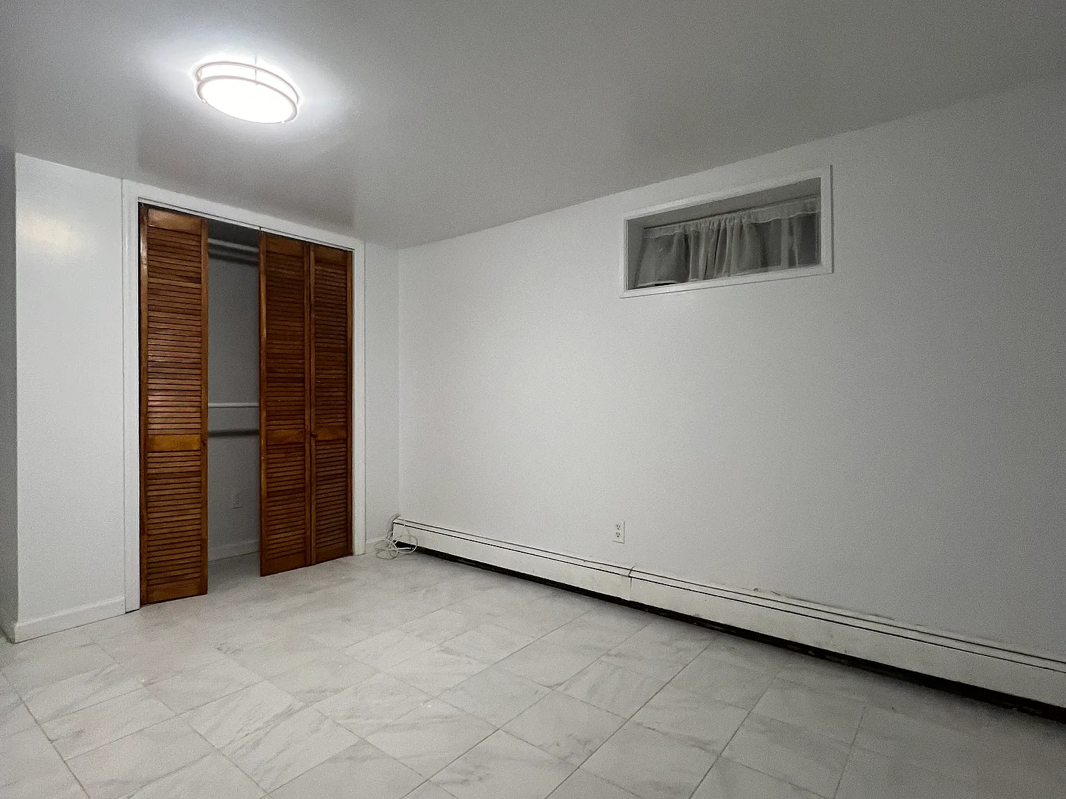 2 bed, $2,000 — Photo 4