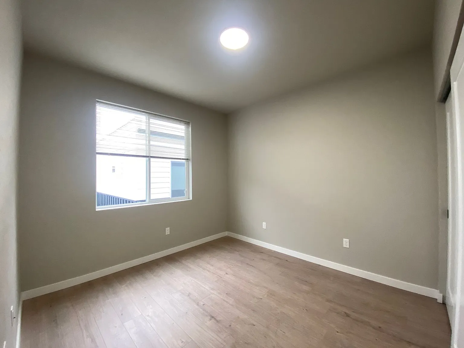 522 Bickford — Photo 3
