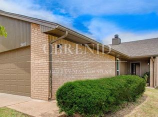 2402 Sandpiper St, Enid, OK 73703