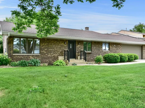 63 Debi Lei Dr, Winona, MN 55987