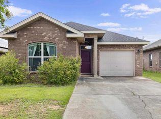 5802 Corkscrew Ct, Pace, FL 32571