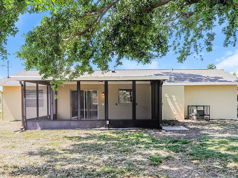 7072 Bougainvillea St — Photo 18