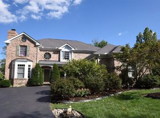 5780 Kugler Mill Rd, Cincinnati, OH 45236