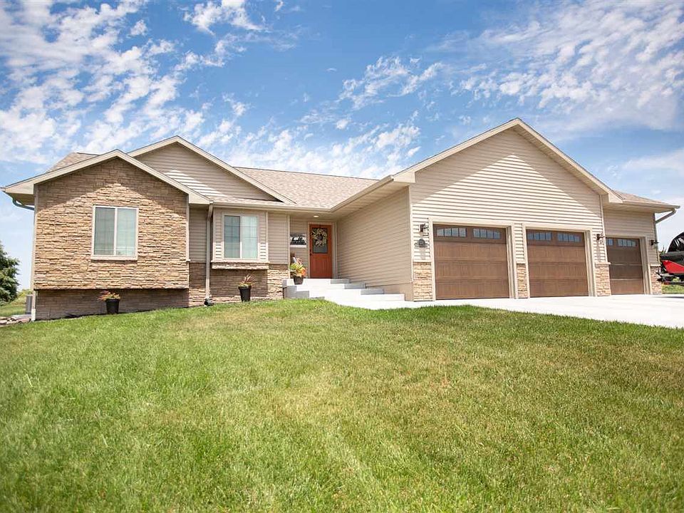 1st image of 23 Wedgewood Dr