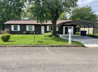 109 Lynwood Ln, Oak Ridge, TN 37830