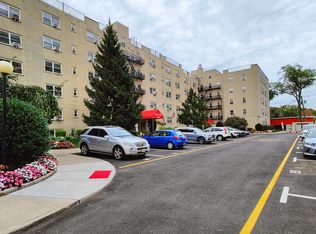 2205 N Central Rd APT 3A, Fort Lee, NJ 07024