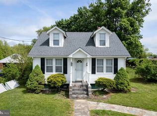 612 W Main St, Stanley, VA