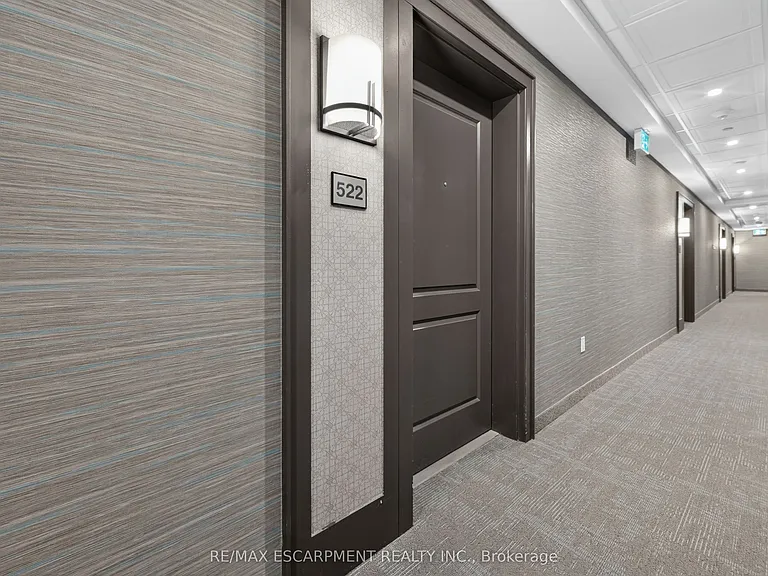 460 Dundas St E #522 — Photo 14