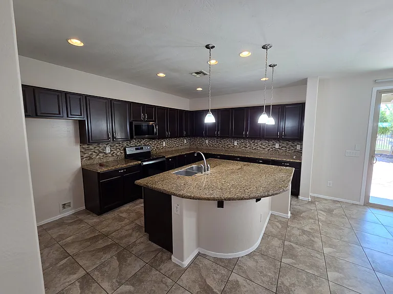 15579 W Jenan Dr — Photo 3