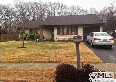 1st image of 1528 Laguna Ln