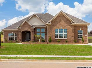 212 Legendwood Dr, Madison, AL 35757