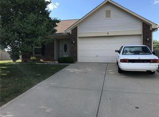 7164 Oakview Dr, Avon, IN 46123