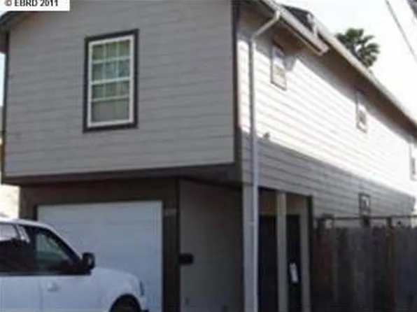 8817 D St, Oakland, CA 94621
