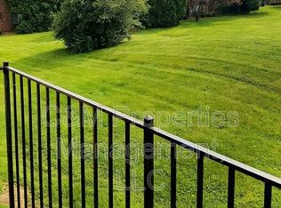 1120 King Louis Ct APT 207, Cincinnati, OH 45255