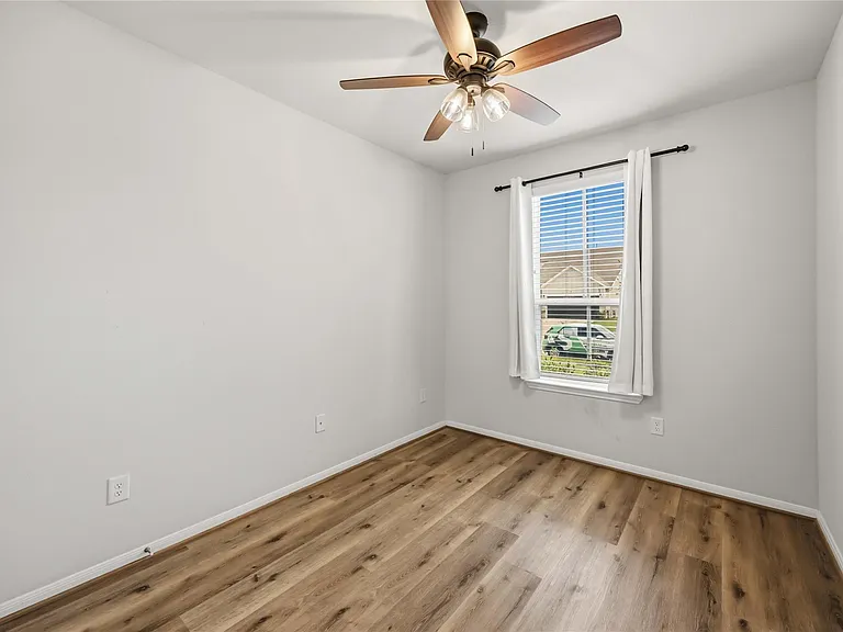 23834 Thistle Spud Ln — Photo 13