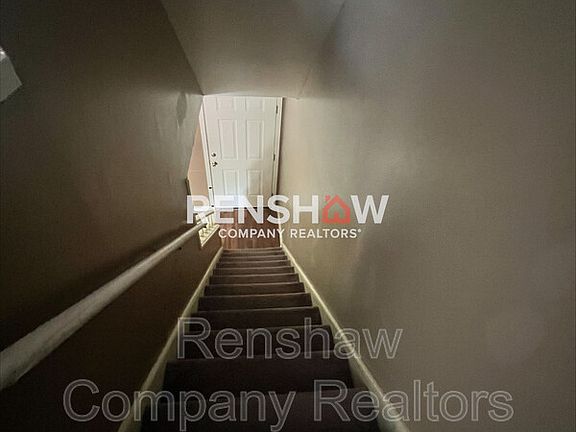 5th image of 529 N Sampson Ave #C3