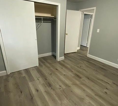 5th image of 2721 Tenbroeck Ave