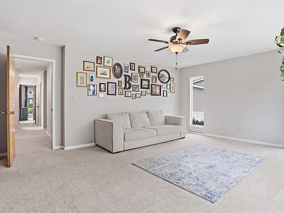 4th image of 284 Indiandale Rd SE
