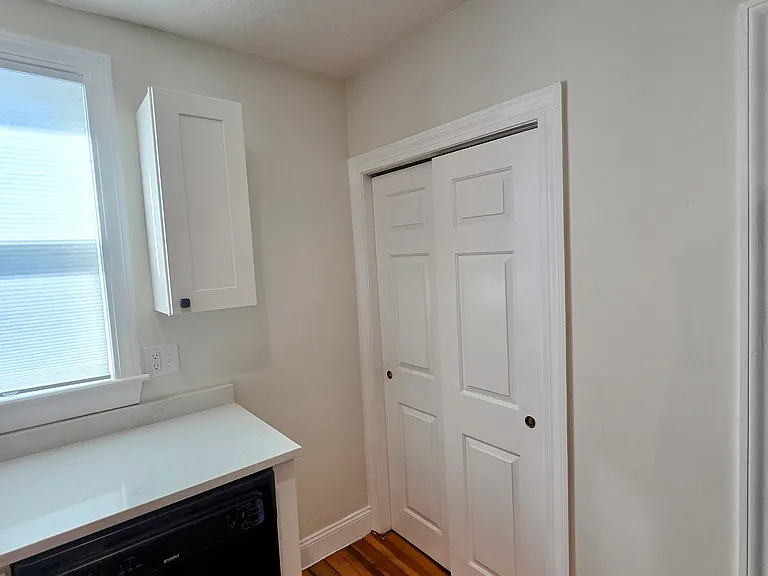 268 1/2 Greenville Ave #2 — Photo 6