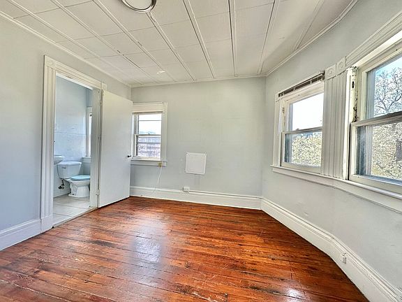 3rd image of 19-21 Lynwood Pl #19-5