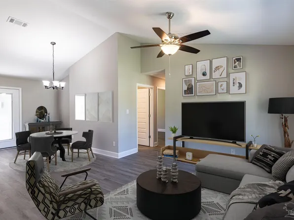 7270 Rolling Hills Rd, Pensacola, FL 32505