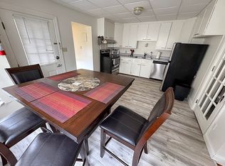 68 Mascoma St APT 1, Lebanon, NH 03766